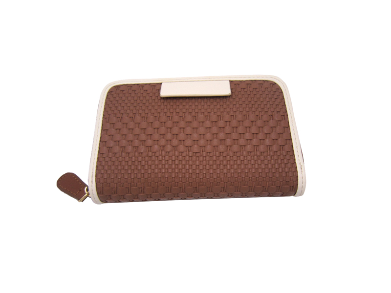 22DLB 013 Wallet